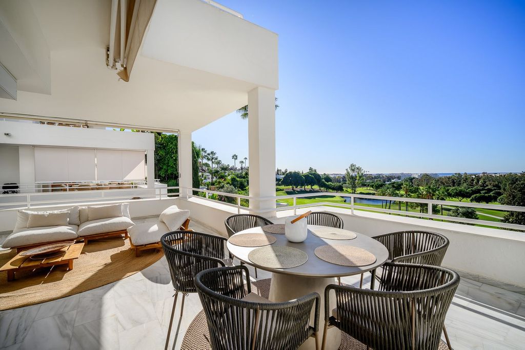 Appartement de luxe à vendre à Marbella, 995 000 €, Photo 1