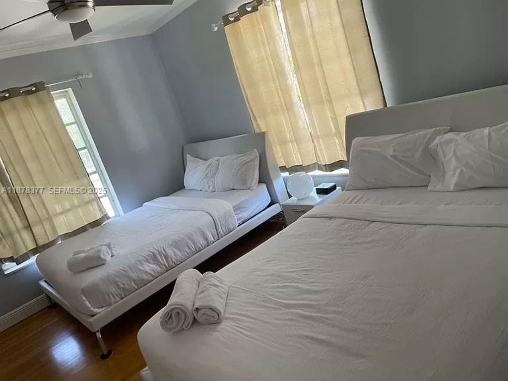 Luxury House for sale in Hollywood, 1 190 710 €, Photo 7