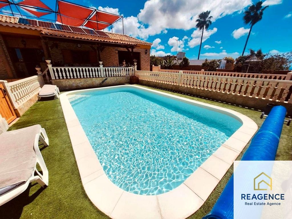 Maison de luxe à vendre à San Bartolomé de Tirajana, 750 000 €, Photo 1