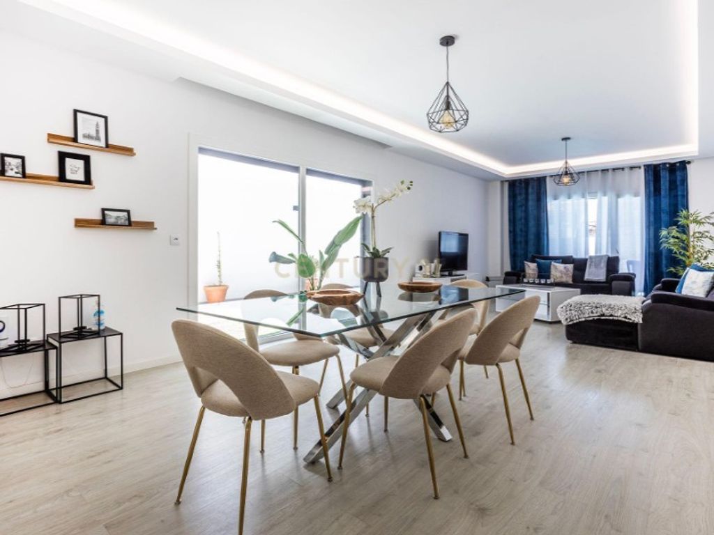 Maison de luxe à vendre à Charneca de Caparica, 629 000 €, Photo 3