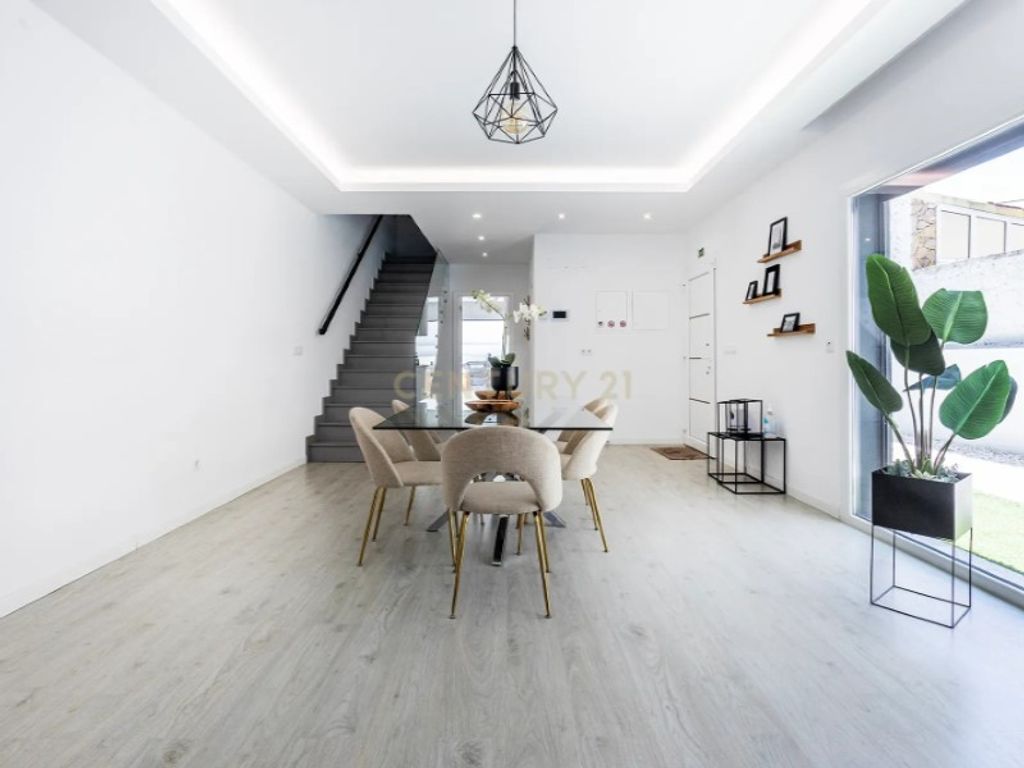 Maison de luxe à vendre à Charneca de Caparica, 629 000 €, Photo 4