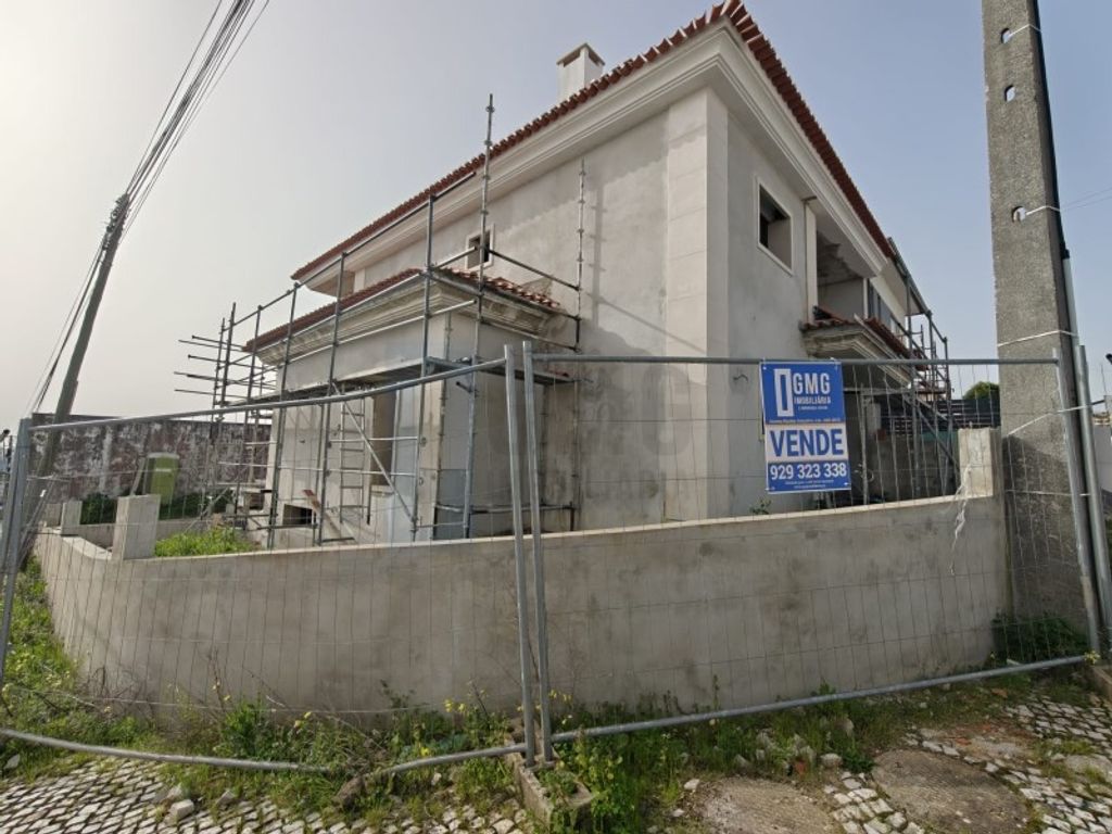 Luxury House for sale in Odivelas, 635 000 €, Photo 7