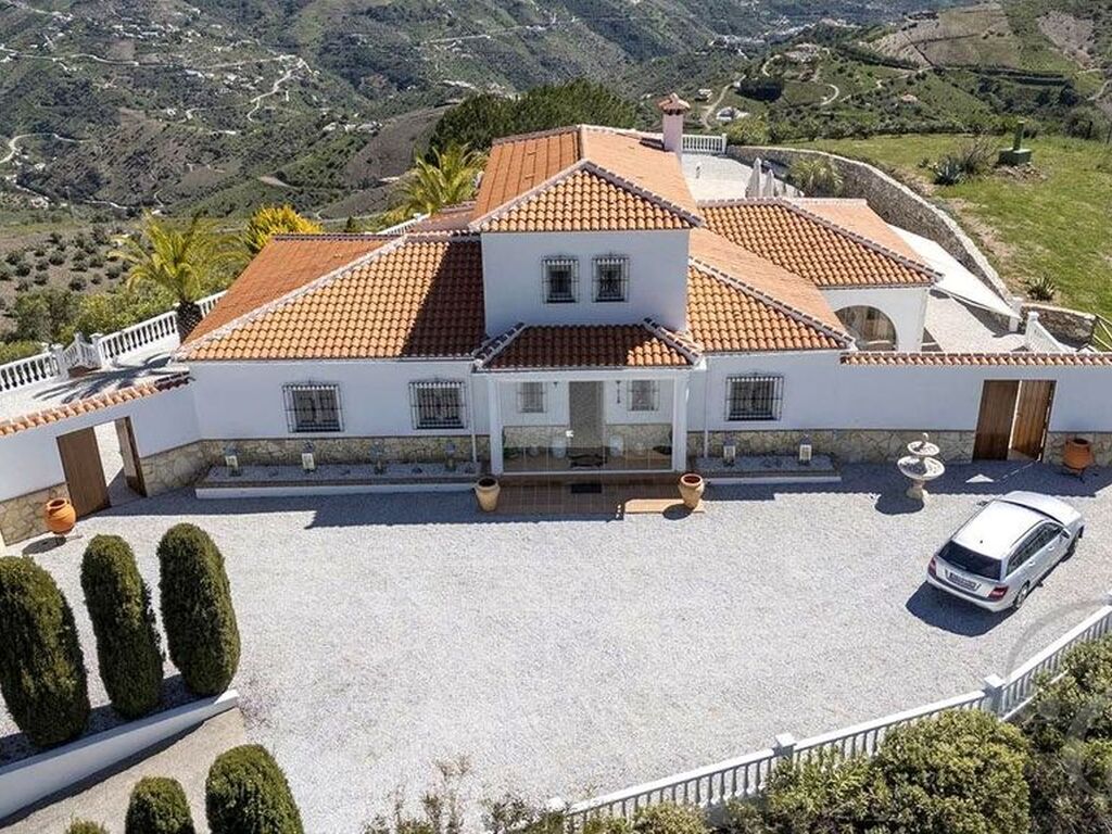 Luxury House for sale in Canillas de Albaida, 1 200 000 €, Photo 3