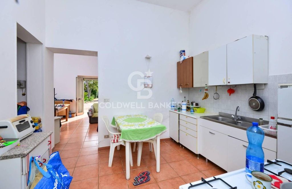 Maison de luxe à vendre à Cutrofiano, 440 000 €, Photo 5