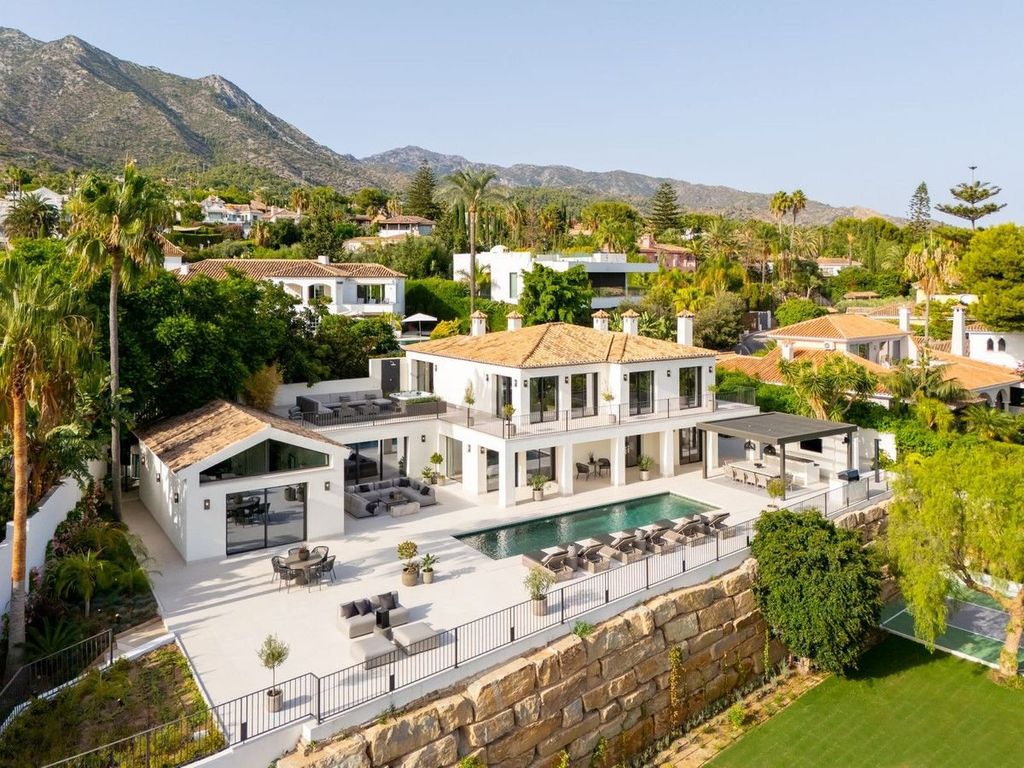 Luxury House for sale in Marbella, 7 800 000 €, Photo 1