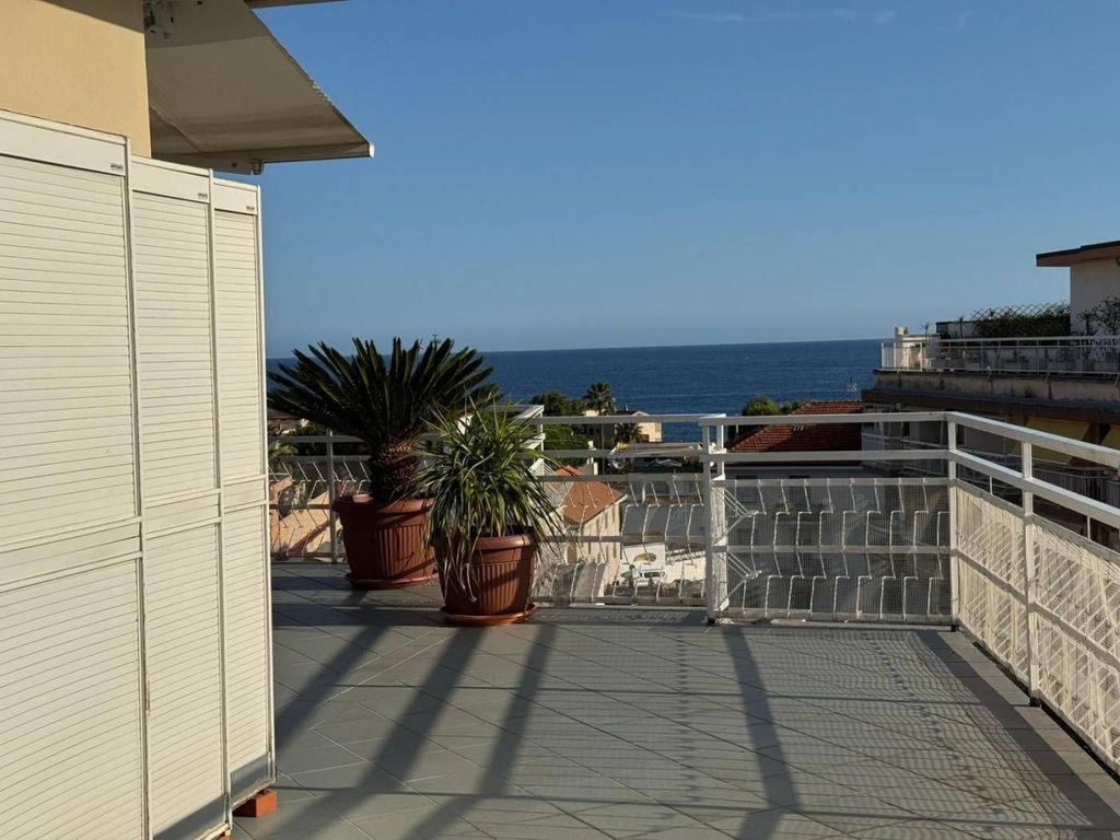 Appartement de luxe à vendre à San Remo, 850 000 €, Photo 5