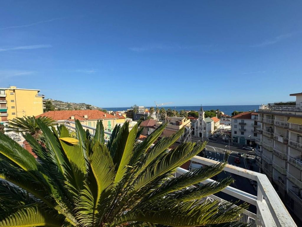 Appartement de luxe à vendre à San Remo, 850 000 €, Photo 7