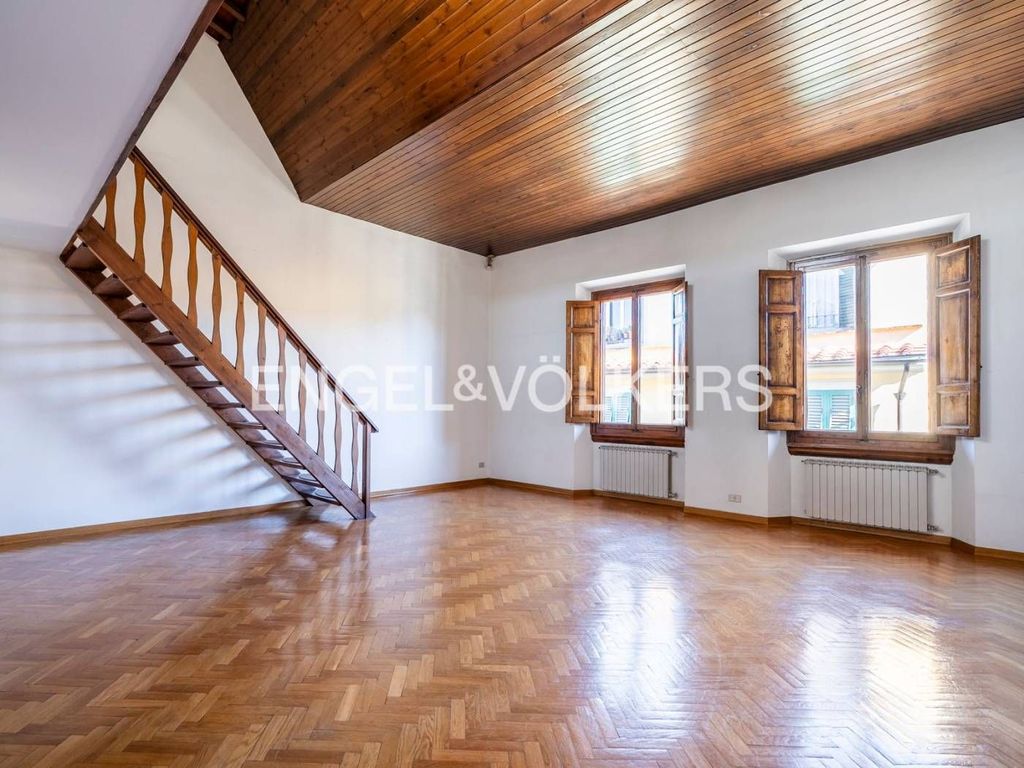 Luxury Apartment for sale in Florence, 630 000 €, Photo 6