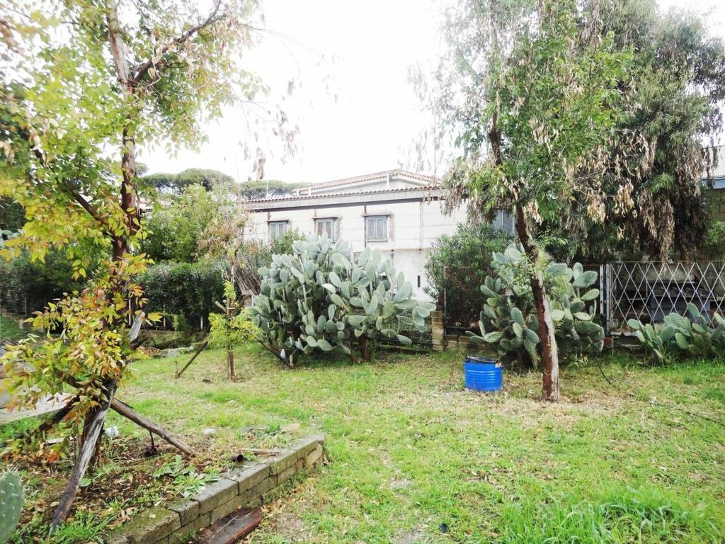 Luxury House for sale in Rome, 999 999 €, Photo 1