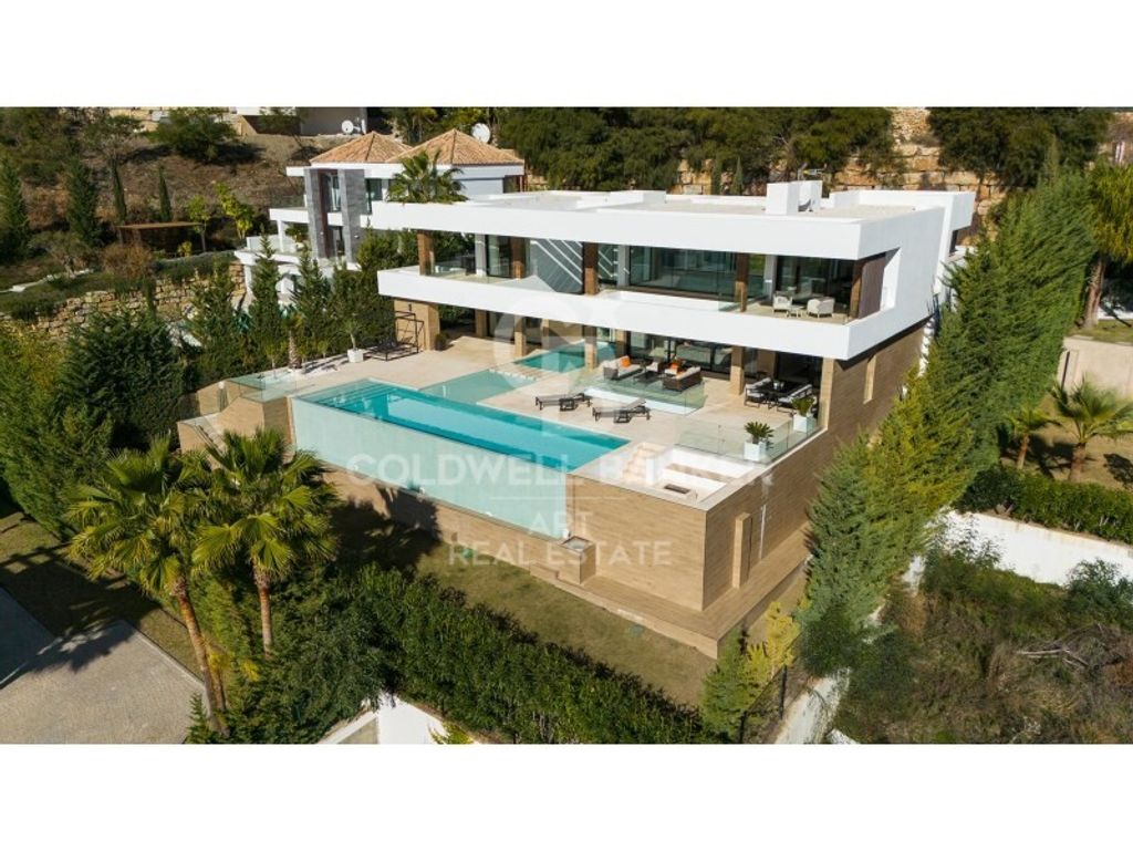 Luxury House for sale in Benahavís, 4 595 000 €, Photo 1