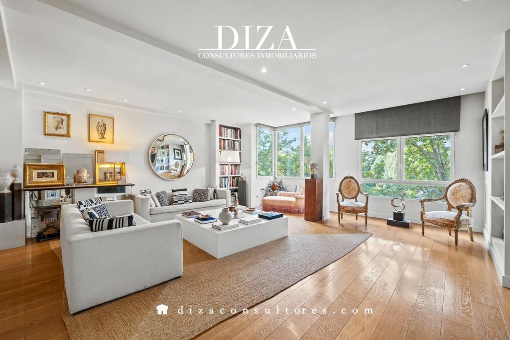 Luxury Apartment for sale in Madrid, 1 795 000 €, Photo 4