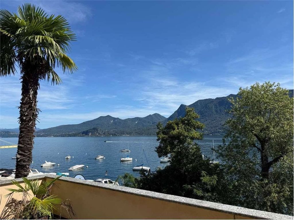 Luxury House for sale in Ghiffa, 790 000 €, Photo 1