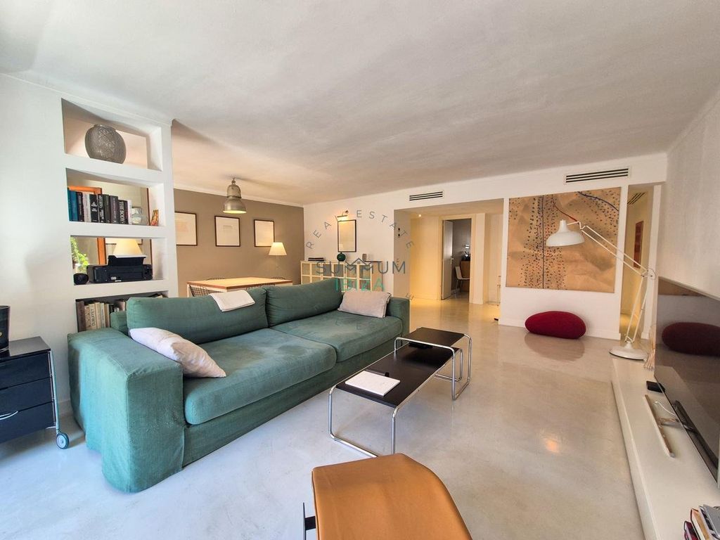 Luxury Apartment for sale in Ibiza, 720 000 €, Photo 1