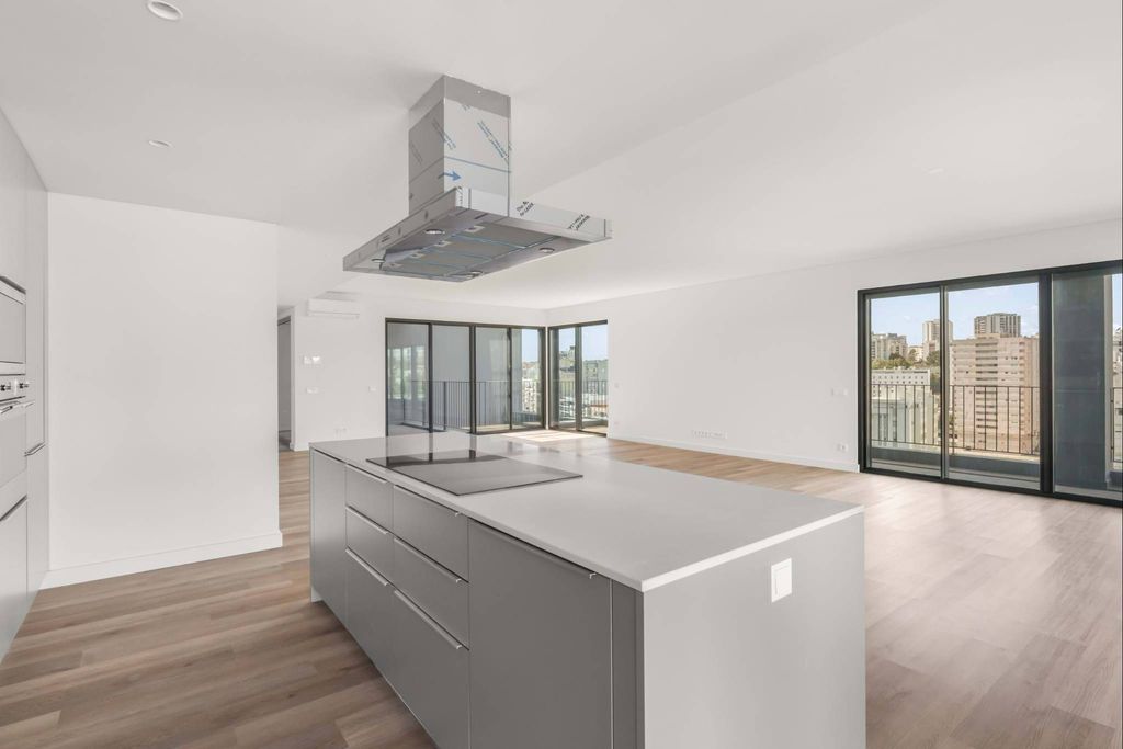 Luxury Apartment for sale in Oeiras, 1 790 000 €, Photo 2