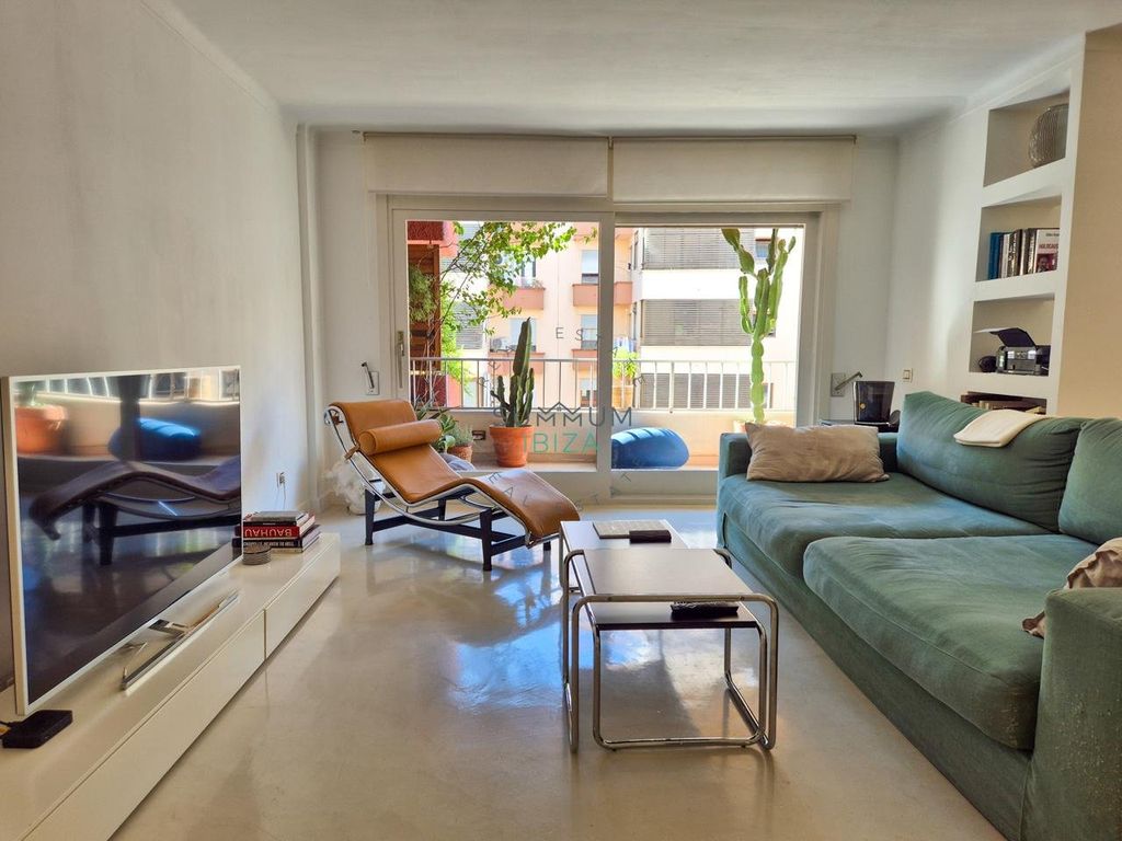 Luxury Apartment for sale in Ibiza, 720 000 €, Photo 2