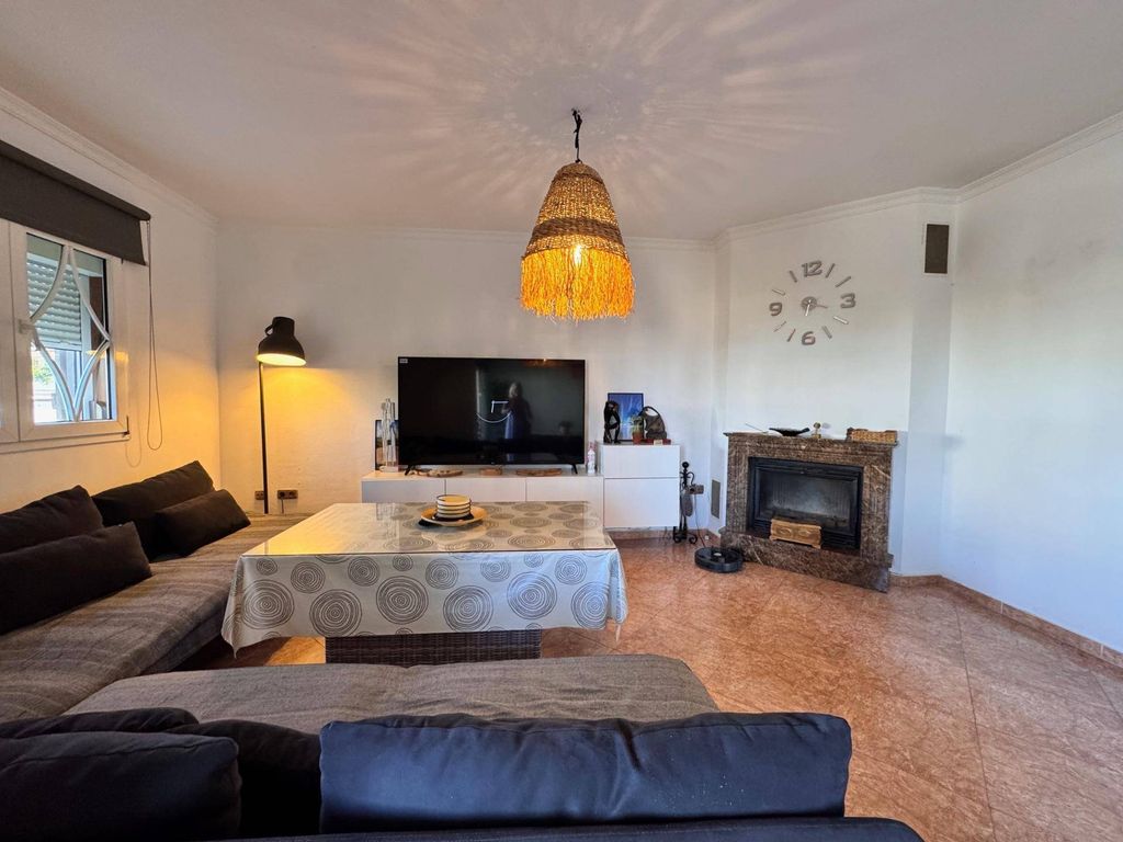 Luxury House for sale in Alhaurín de La Torre, 590 000 €, Photo 4