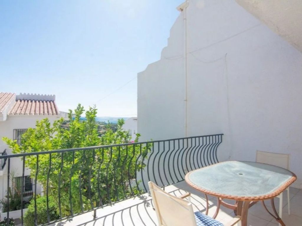 Luxury House for sale in Nerja, 449 000 €, Photo 7