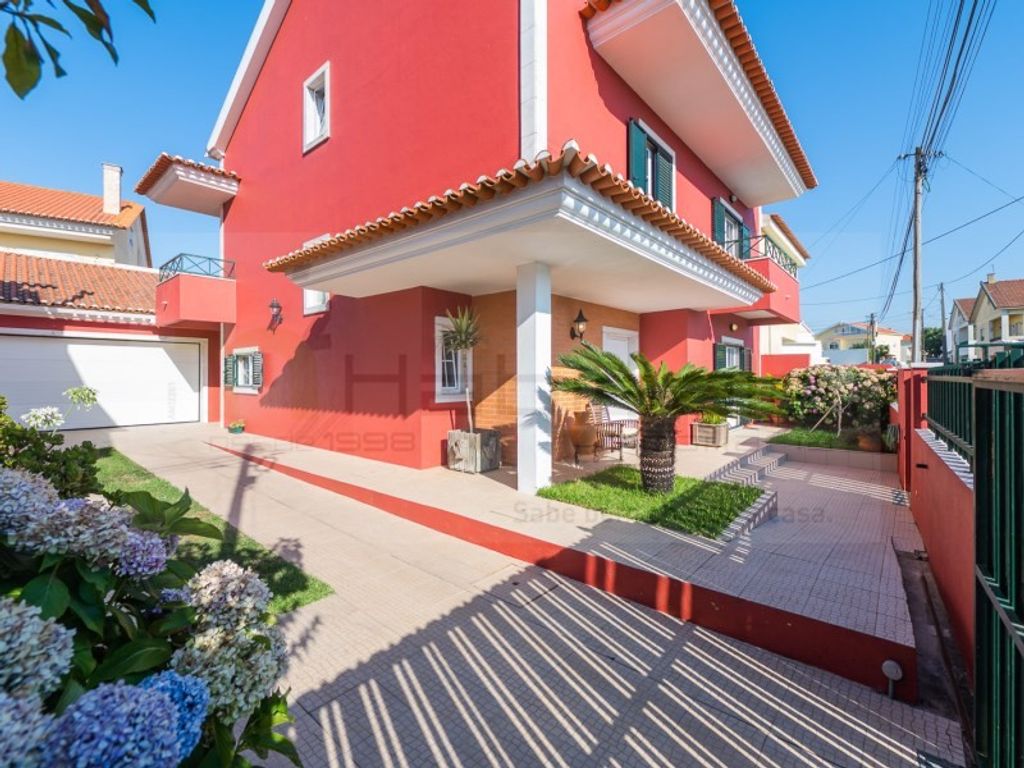 Maison de luxe à vendre à Odivelas, 665 000 €, Photo 1