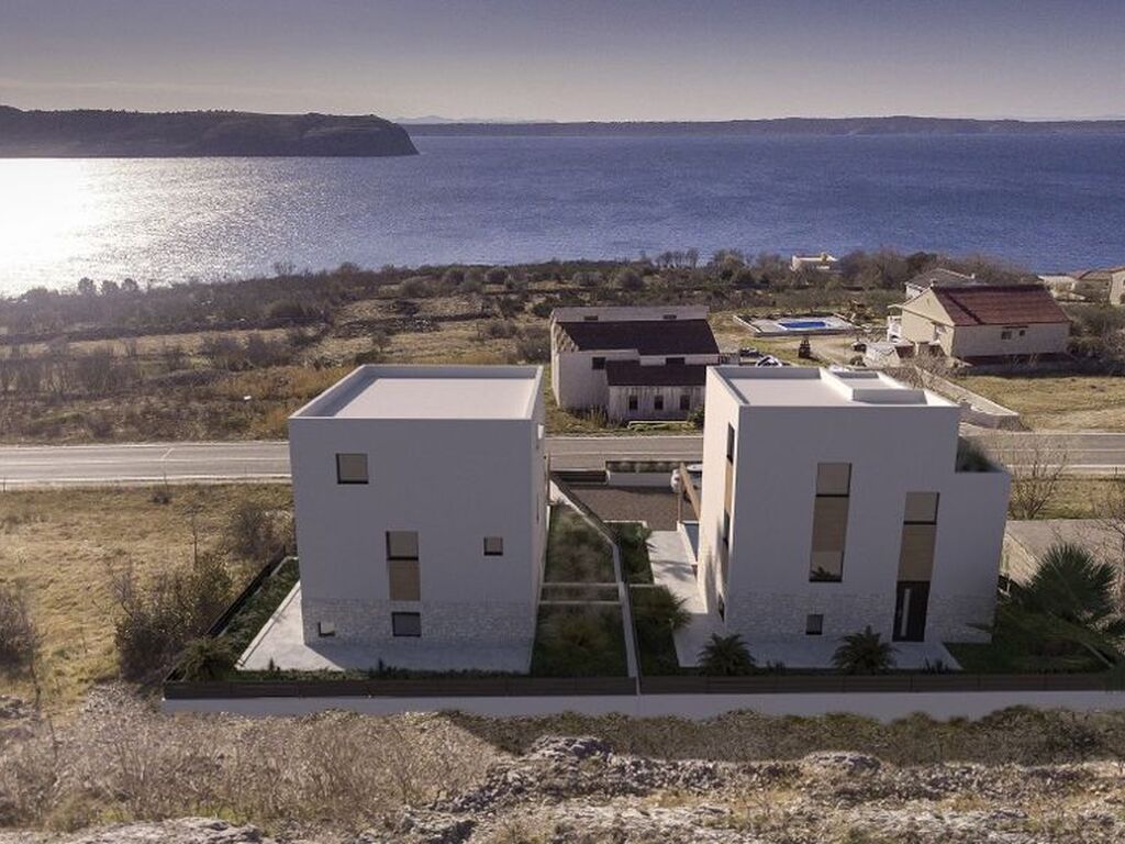 Maison de luxe à vendre à Ražanac, 600 000 €, Photo 2