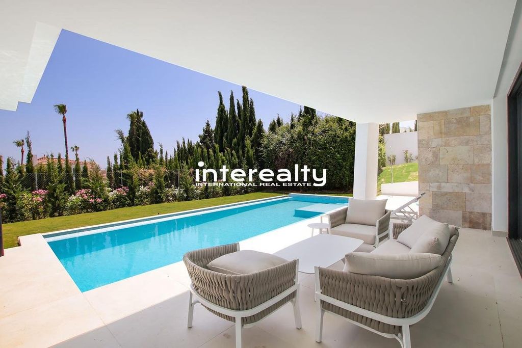 Luxury House for sale in Estepona, 2 495 000 €, Photo 3