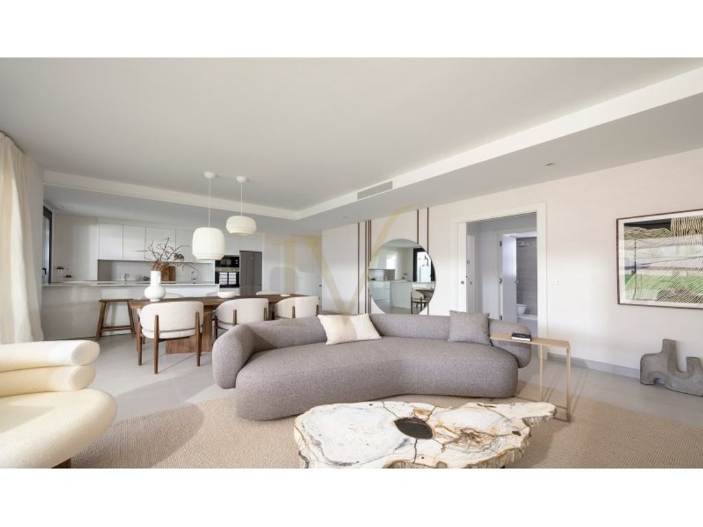 Luxury Apartment for sale in Marbella, 1 150 000 €, Photo 4