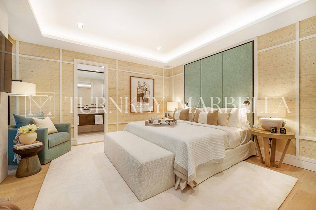 Luxury House for sale in Marbella, 20 500 000 €, Photo 7