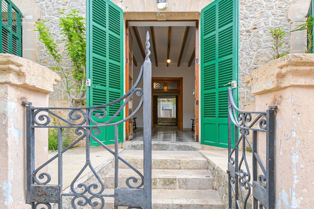 Luxury House for sale in Costitx, 590 000 €, Photo 1