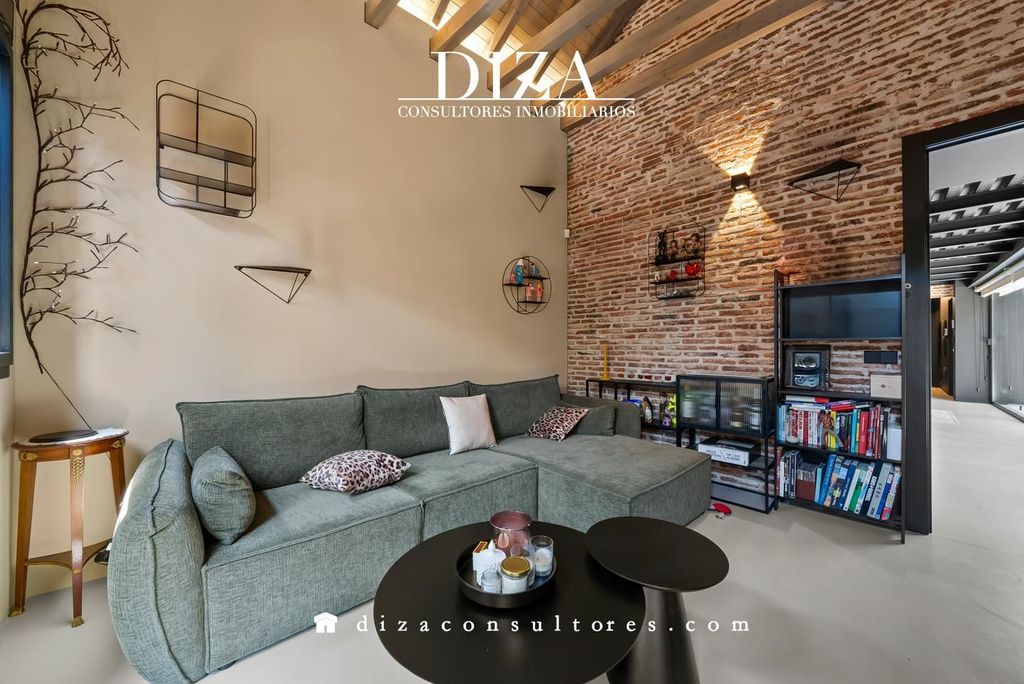 Luxury House for sale in Madrid, 1 350 000 €, Photo 4