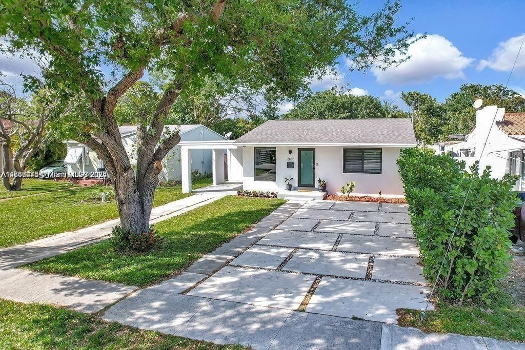 Luxury House for sale in Hollywood, 489 313 €, Photo 2