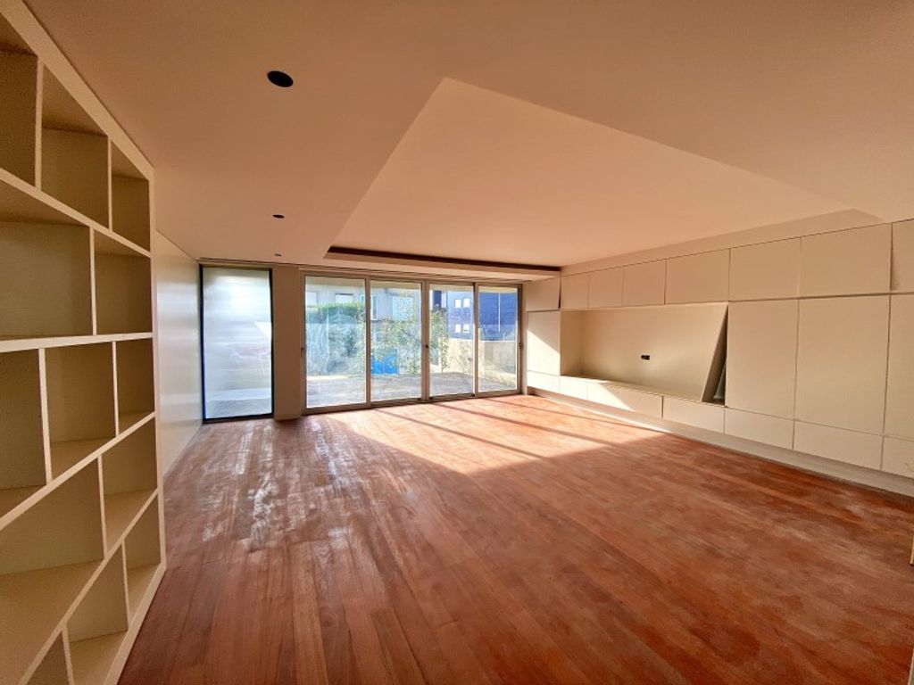 Maison de luxe à vendre à Trofa, 695 000 €, Photo 3