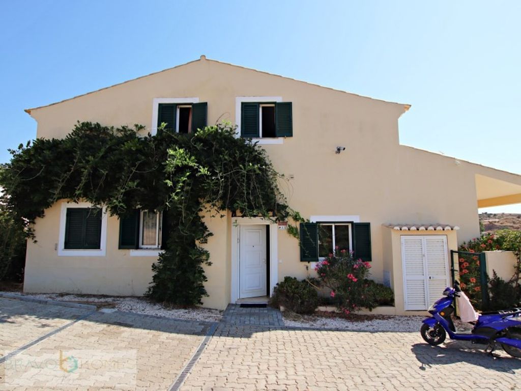 Luxury House for sale in Lagos, 980 000 €, Photo 4