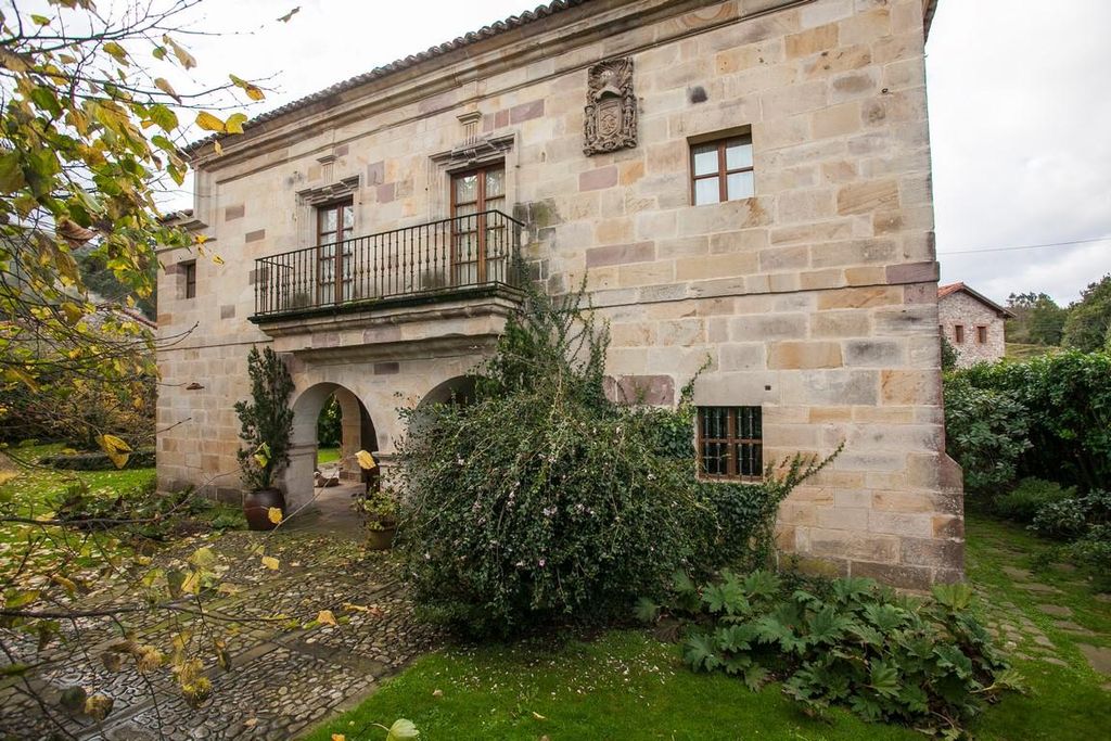 Luxury House for sale in Herrera de Ibio, 3 150 000 €, Photo 4