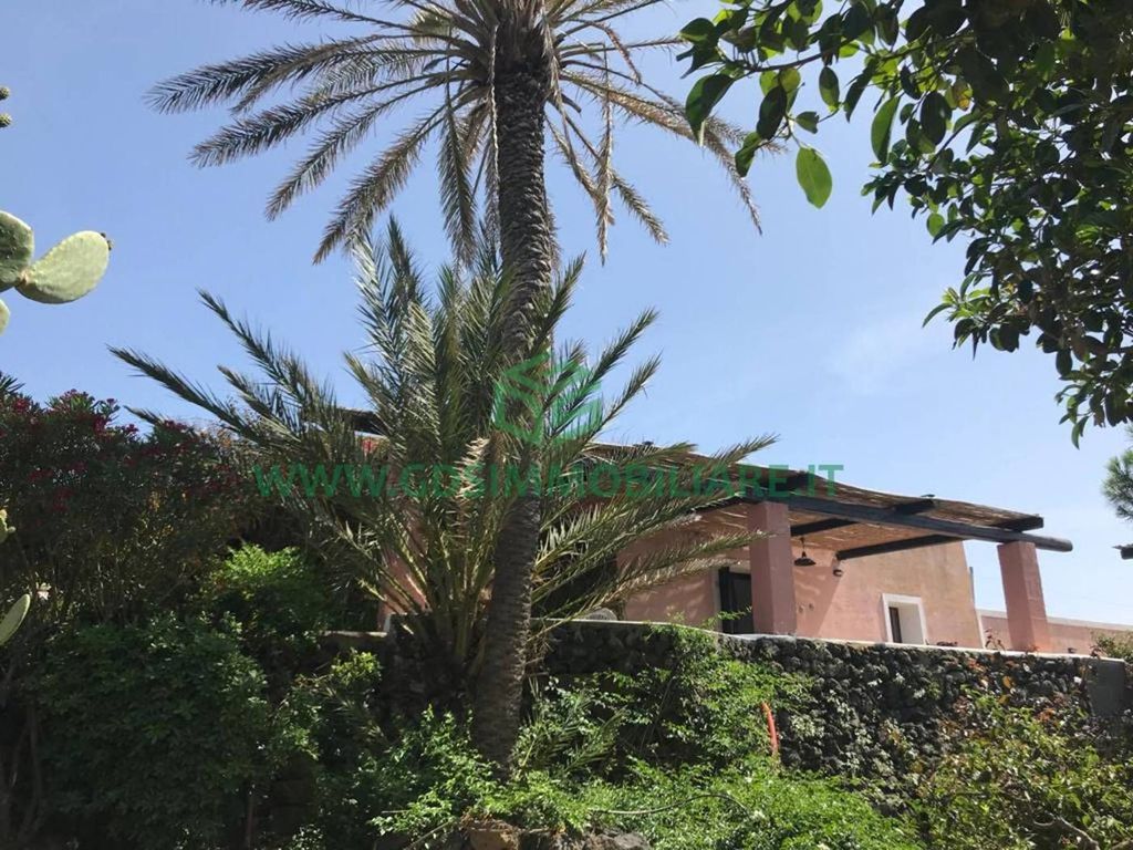 Luxury House for sale in Pantelleria, 900 000 €, Photo 5