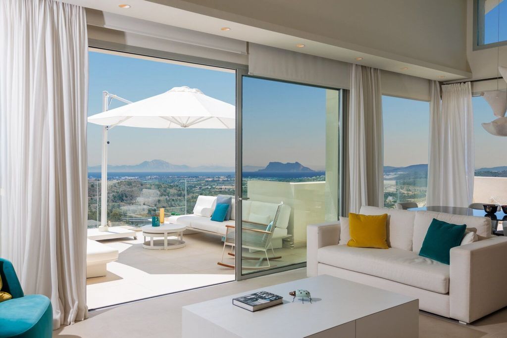 Appartement de luxe à vendre à Benahavís, 840 000 €, Photo 1