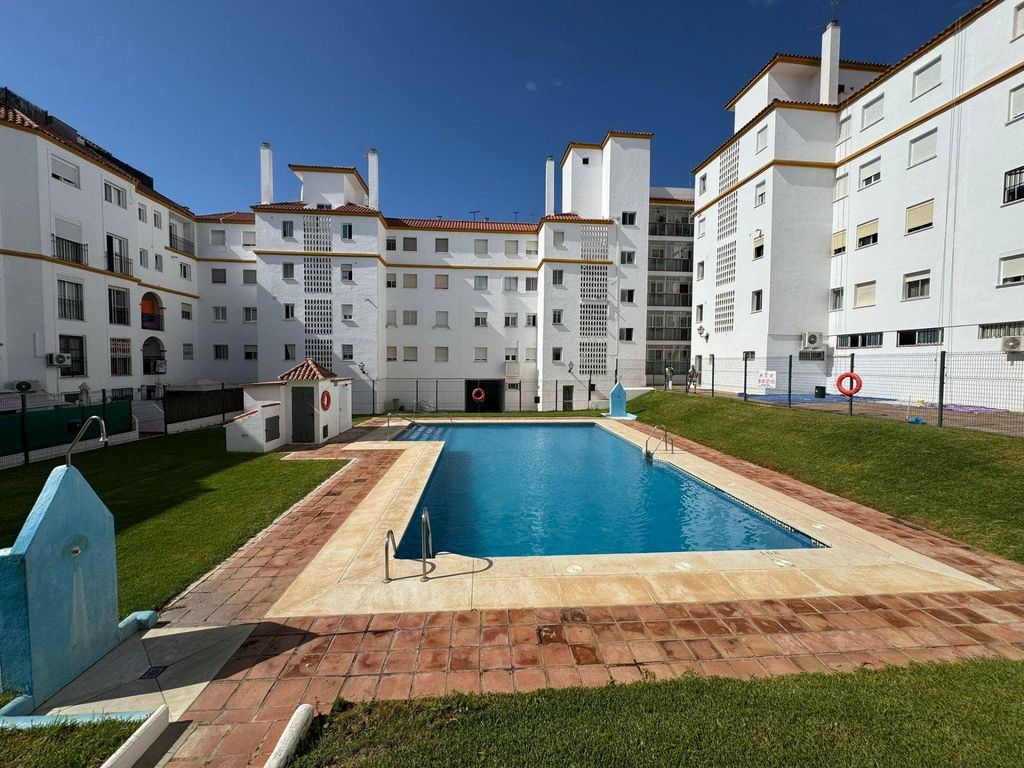 Appartement de luxe à vendre à Estepona, 439 000 €, Photo 1