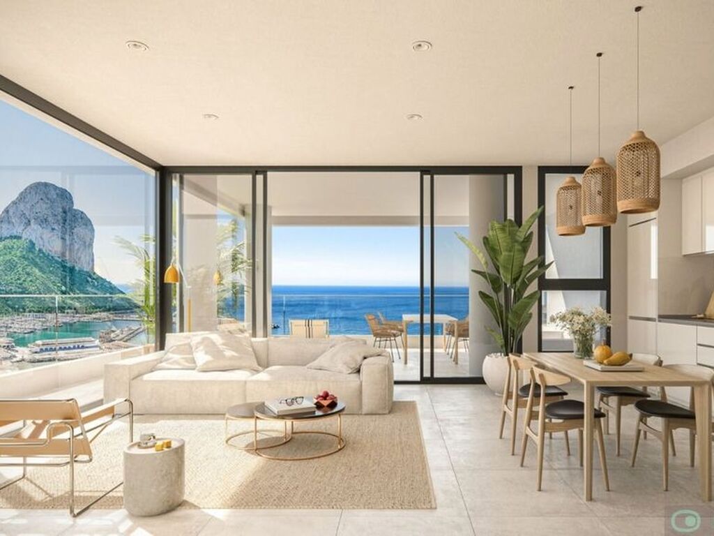 Luxury Apartment for sale in Calp, 620 000 €, Photo 2