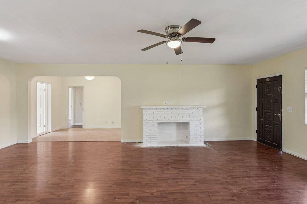 Luxury House for sale in Hollywood, 485 673 €, Photo 5