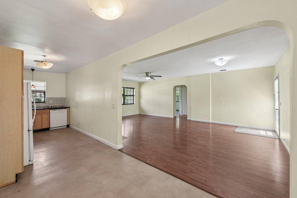 Luxury House for sale in Hollywood, 485 673 €, Photo 7