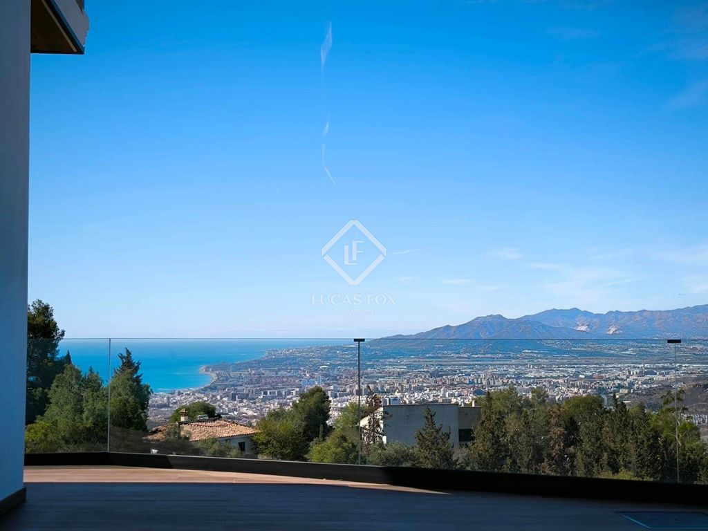 Maison de luxe à vendre à Málaga, 790 000 €, Photo 1