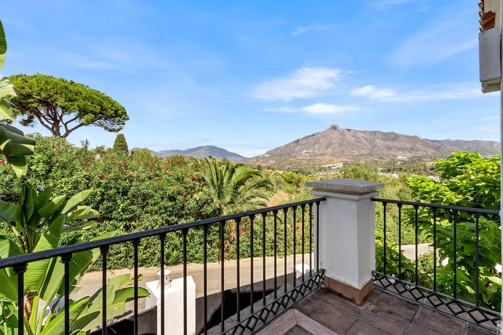 Luxury House for sale in Nueva Andalucia, 2 200 000 €, Photo 3