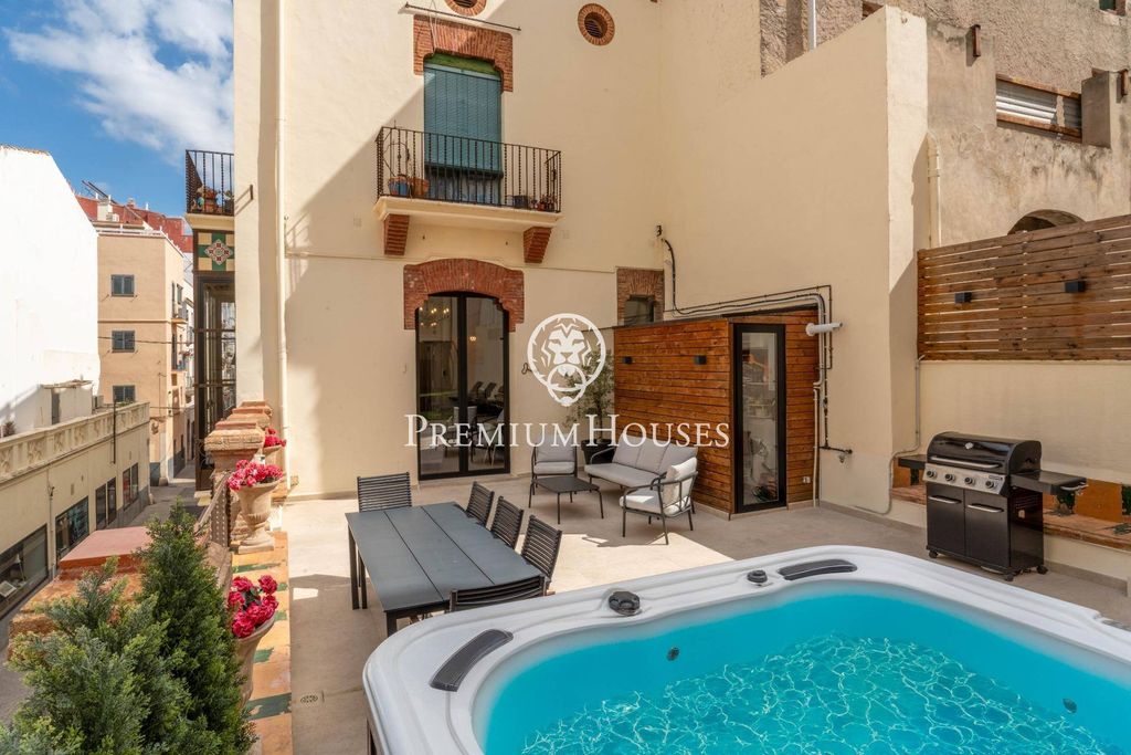 Appartement de luxe à vendre à Vilanova I la Geltrú, 697 000 €, Photo 1