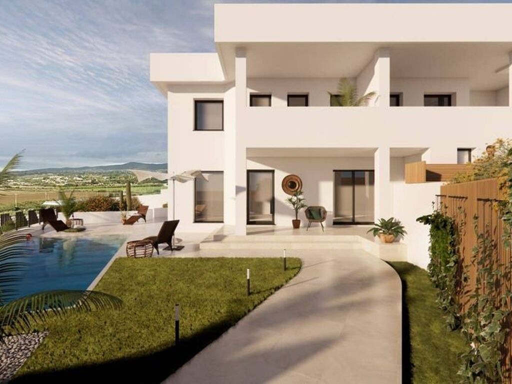 Luxury House for sale in Quartu Sant Elena, 679 000 €, Photo 1