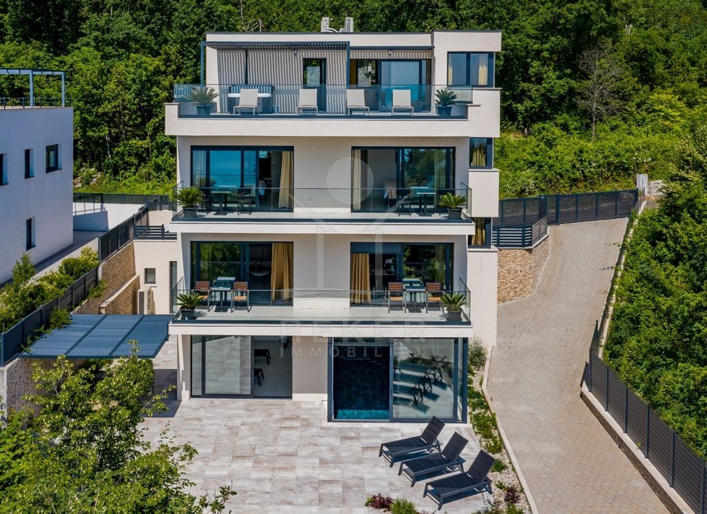 Maison de luxe à vendre à Opatija, 1 750 000 €, Photo 2
