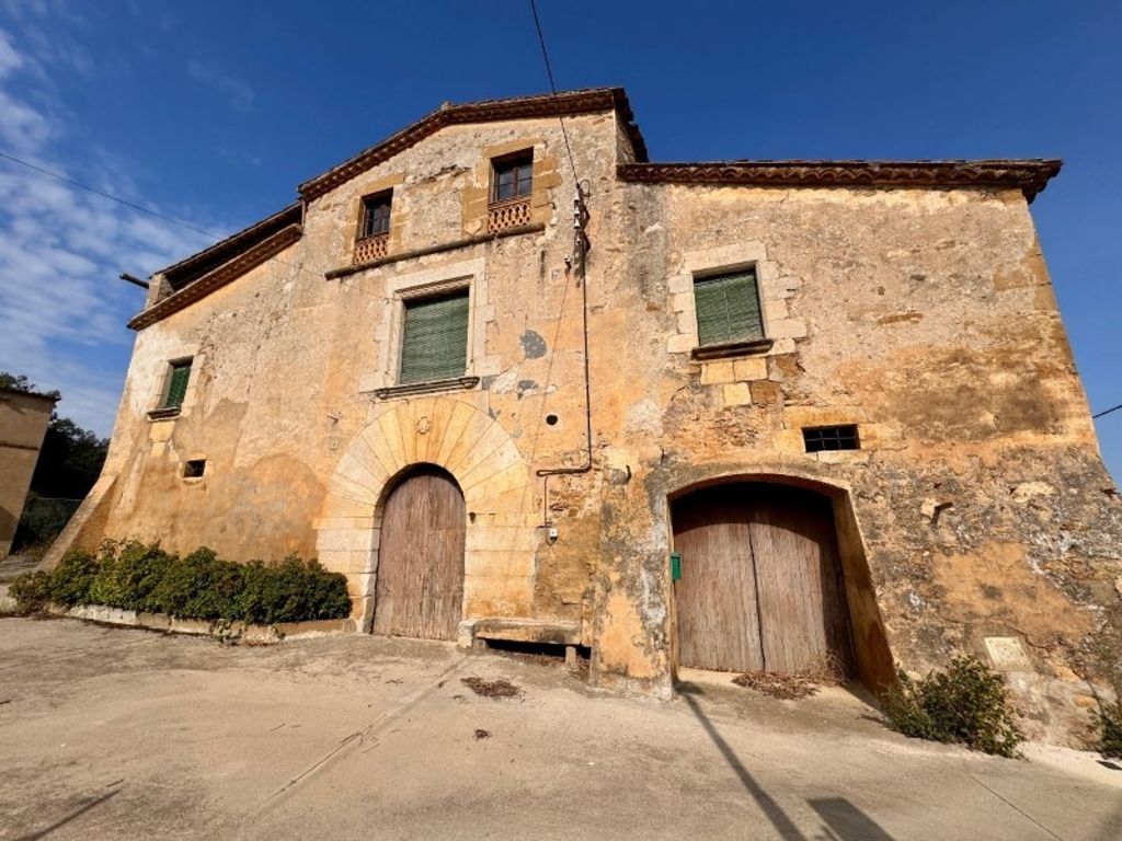 Luxury House for sale in La Bisbal d'Empordà, 1 200 000 €, Photo 3