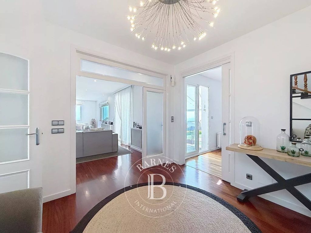 Luxury House for sale in Mataró, 1 200 000 €, Photo 6