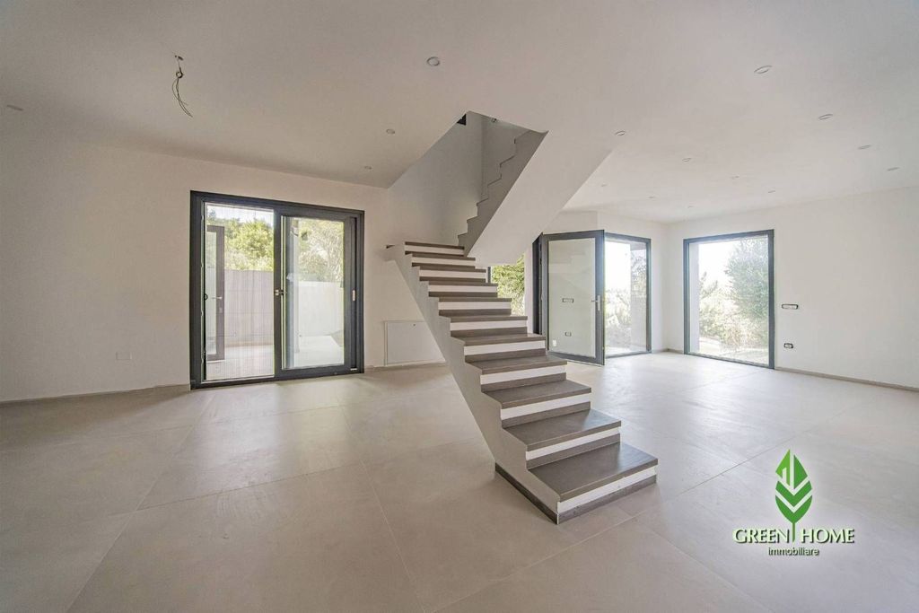 Luxury House for sale in Quartu Sant Elena, 679 000 €, Photo 7