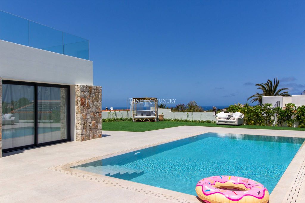 Luxury House for sale in Denia, 1 649 000 €, Photo 1