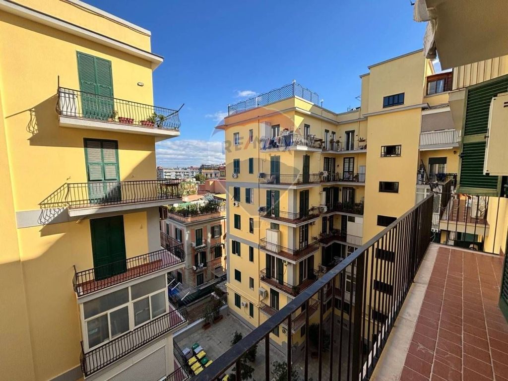 Luxury Apartment for sale in Naples, 660 000 €, Photo 7