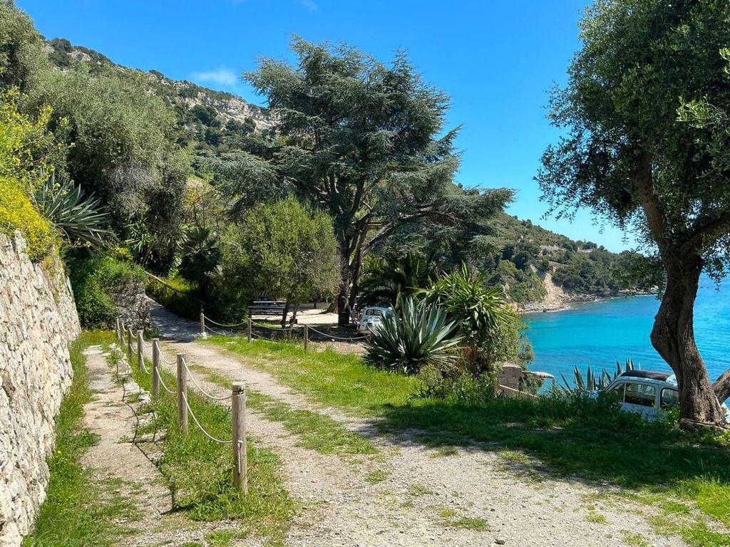 Maison de luxe à vendre à Ventimiglia, 1 500 000 €, Photo 3