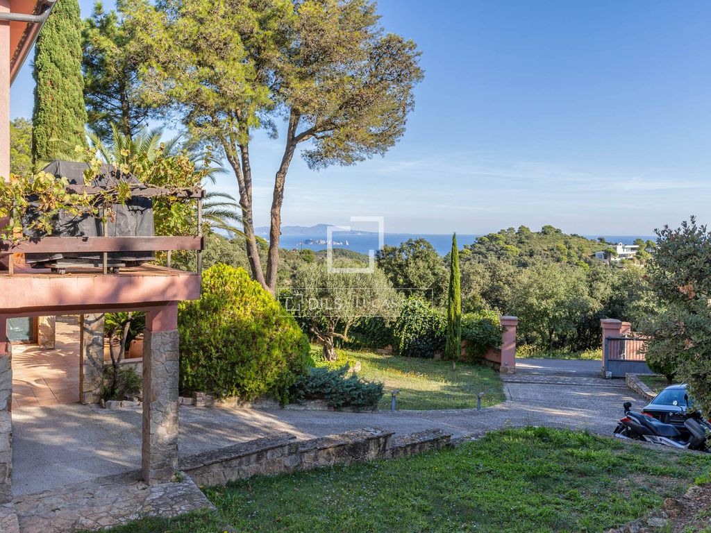 Maison de luxe à vendre à Begur, 1 000 000 €, Photo 1